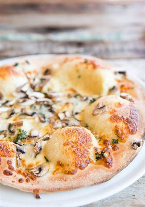 Ballarat Provedore - Accommodation Cooktown 5