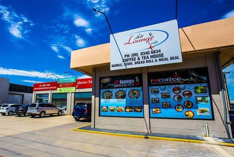 Air Lounge Cafe - Accommodation Cooktown 0