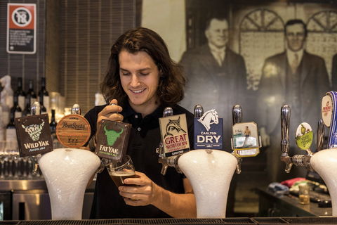 Royal Hotel - Accommodation Cooktown 2