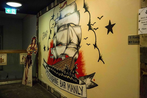 Moonshine Rum & Cider Bar - Hotel Steyne - Accommodation Cooktown 0