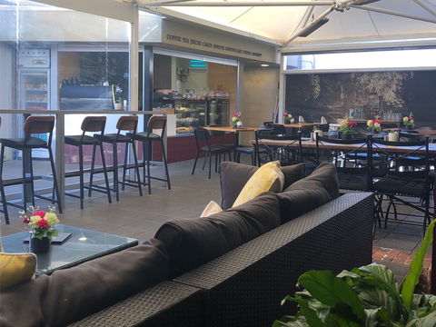 Black Bird Coffee House - Accommodation Cooktown 2