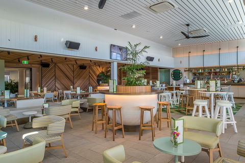 Narellan Hotel - Accommodation Cooktown 1