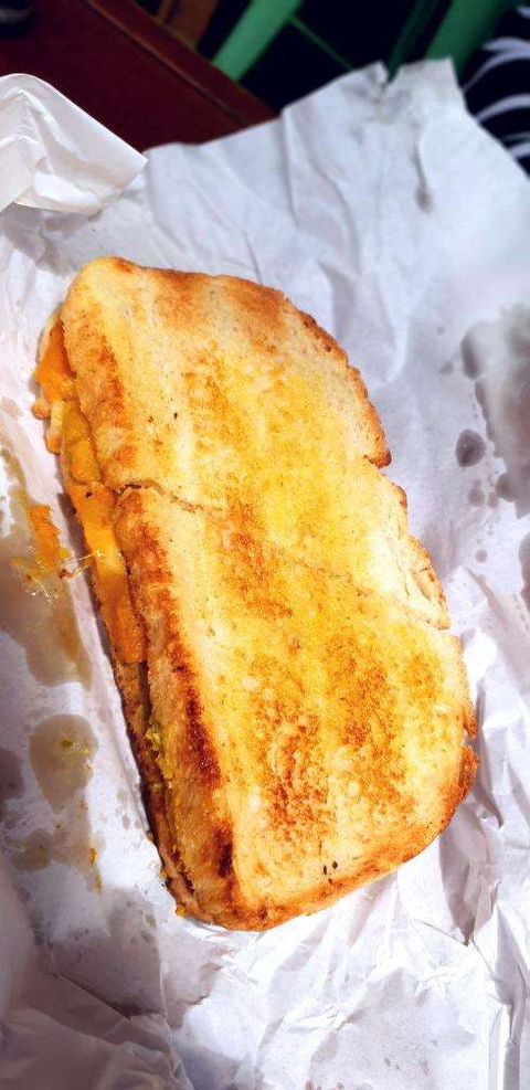 Burnt Toast - Accommodation Cooktown 0