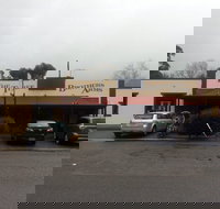 Three Brothers Arms - Accommodation Cooktown