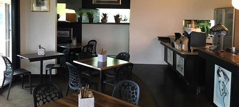 Jim Wong Restaurant - Accommodation Cooktown 3