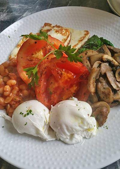 Epicure Francaise - Accommodation Cooktown 17