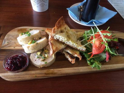 Issi & Co - Accommodation Cooktown 0