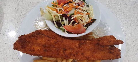 RJ's Rock N Roll Diner - Accommodation Cooktown 5