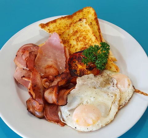 RJ's Rock N Roll Diner - Accommodation Cooktown 6