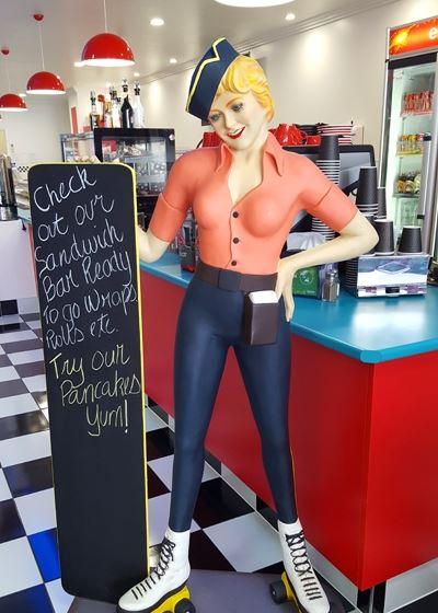 RJ's Rock N Roll Diner - Accommodation Cooktown 7