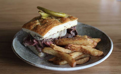 Allegra Dining - Accommodation Cooktown 13