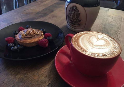 Barrels And Ashes - Accommodation Cooktown 12