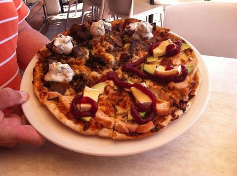 Zachary’s Gourmet Pizza Bar - Accommodation Cooktown 0