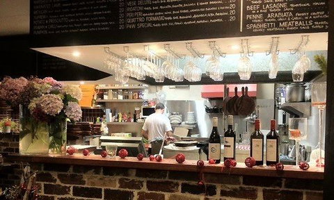 Manly Pizza & Wine - Accommodation Cooktown 3