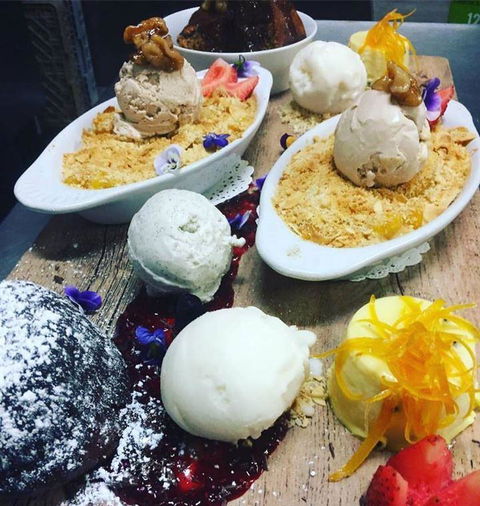RST Seafood Restaurant - Accommodation Cooktown 11