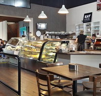 D  M's Bakery Cafe - Accommodation Cooktown
