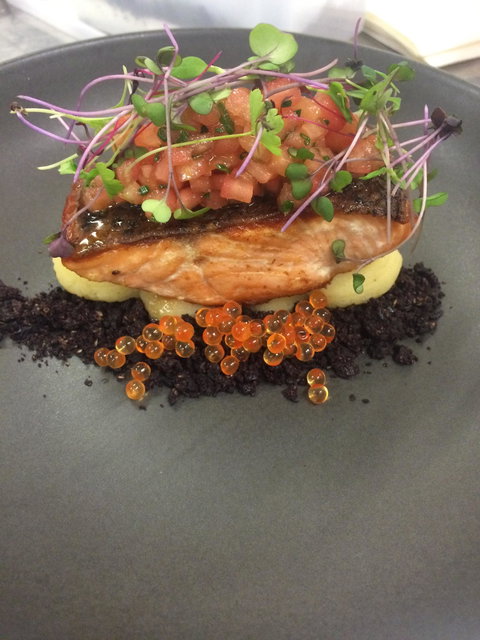 LILO Restaurant + Bar + Pooldeck - Accommodation Cooktown 1