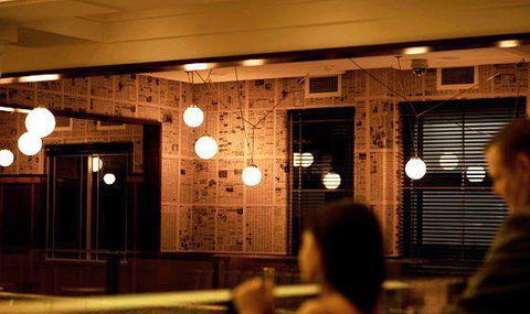 Apple Daily Bar & Eating House - Accommodation Cooktown 10