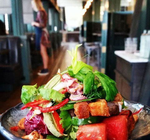 Apple Daily Bar & Eating House - Accommodation Cooktown 1