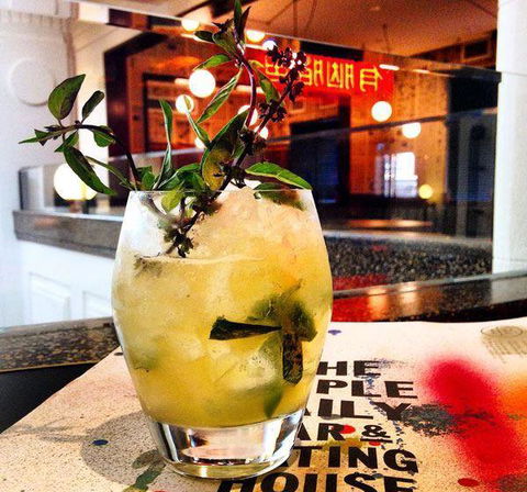 Apple Daily Bar & Eating House - Accommodation Cooktown 2