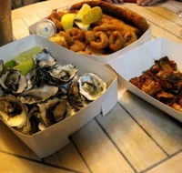 Noosa Harbour Fish Market - Accommodation Cooktown