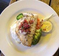 Albion Hotel Restaurant - Accommodation Cooktown