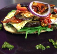 Colossal Coffee and Cakes - Accommodation Cooktown