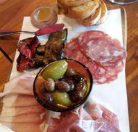 Bomba - Accommodation Cooktown