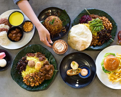 Rook : Sri Lankan Fusion - Accommodation Cooktown 0