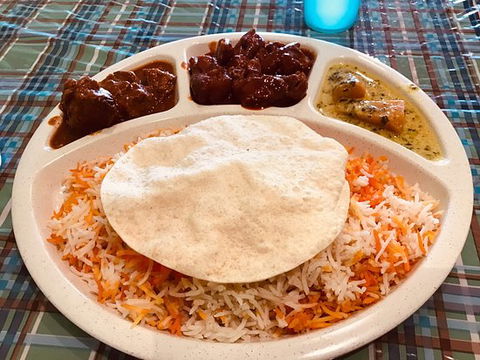 Sai Cloves - Accommodation Cooktown 0