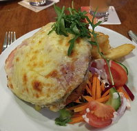 Shell Club - Accommodation Cooktown