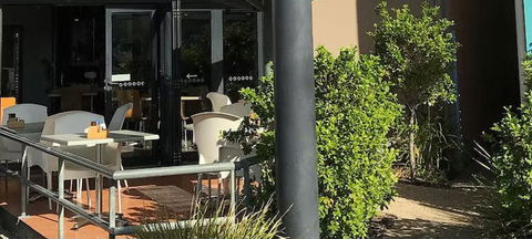 The Coffee House Apartments & Bistro - Accommodation Cooktown 1