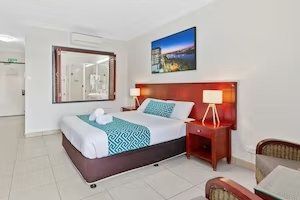 The Coffee House Apartments & Bistro - Accommodation Cooktown 14