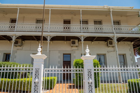 Denison Boutique Hotel - Accommodation Cooktown 2