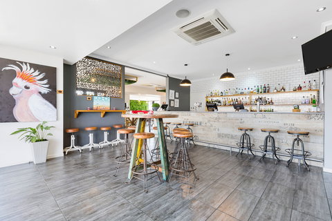 The Stirling Hotel Rockhampton - Accommodation Cooktown 3