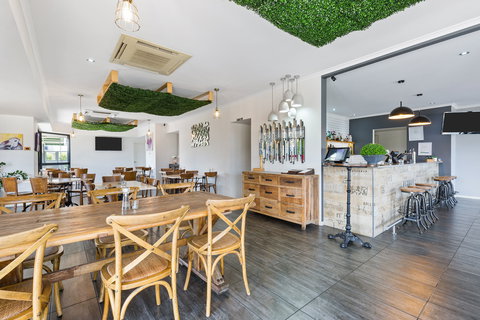 The Stirling Hotel Rockhampton - Accommodation Cooktown 5