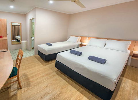 Contour Hotel - Accommodation Cooktown 6