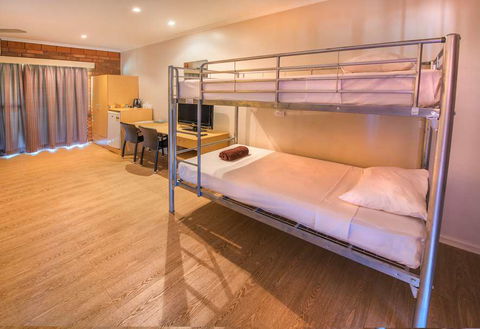 Contour Hotel - Accommodation Cooktown 8