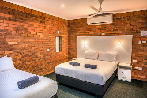 Contour Hotel - Accommodation Cooktown 9