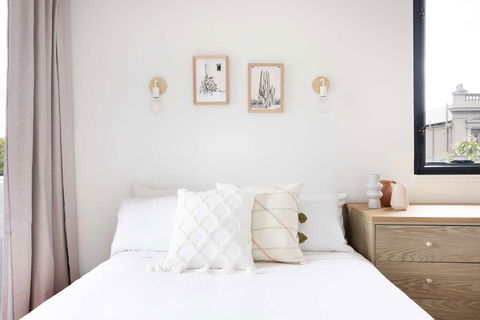 Hotel Hacienda - Accommodation Cooktown 3