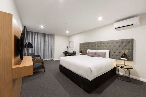 Avenue Hotel Canberra - Accommodation Cooktown 2