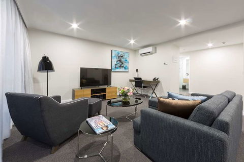 Avenue Hotel Canberra - Accommodation Cooktown 9