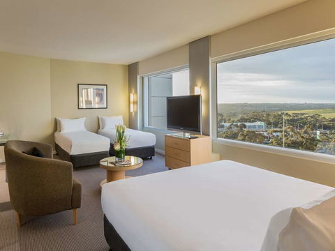 PARKROYAL Melbourne Airport - Accommodation Cooktown 3