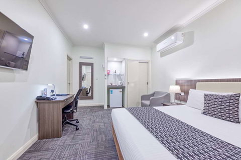 Best Western Airport Motel & Conv Ctr - Accommodation Cooktown 3
