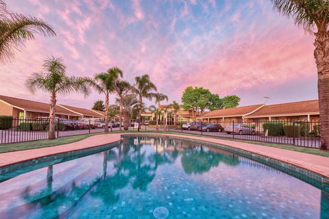 Best Western Airport Motel & Conv Ctr - Accommodation Cooktown 7