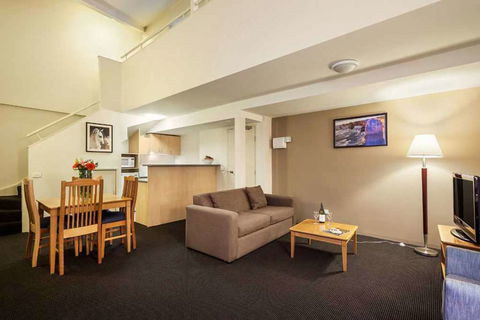 APX Apartments Parramatta - Accommodation Cooktown 5