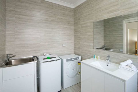 APX Apartments Parramatta - Accommodation Cooktown 14