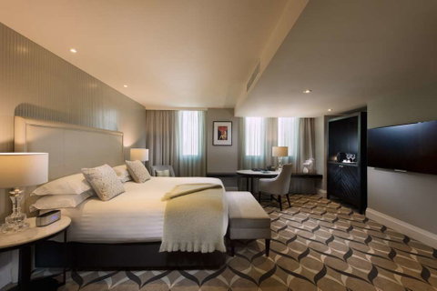Mayfair Hotel - Accommodation Cooktown 8