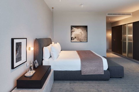 Eos by SkyCity - Accommodation Cooktown 6