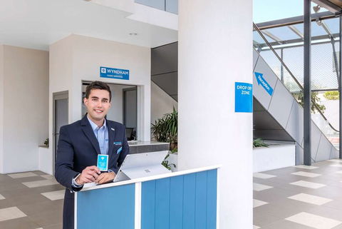 Wyndham Surfers Paradise Resort - Accommodation Cooktown 4